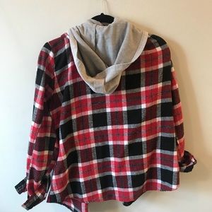LUXE red flannel and build In hoody